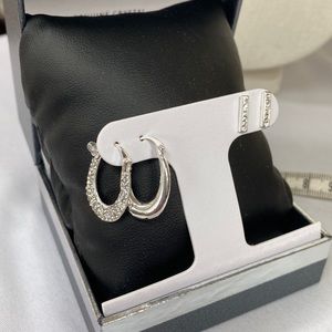 Set of 2 genuine crystal Silverplated earrings